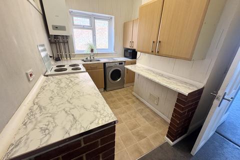 1 bedroom flat to rent, Edgehill Road, BOURNEMOUTH