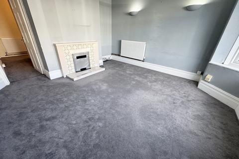 1 bedroom flat to rent, Edgehill Road, BOURNEMOUTH