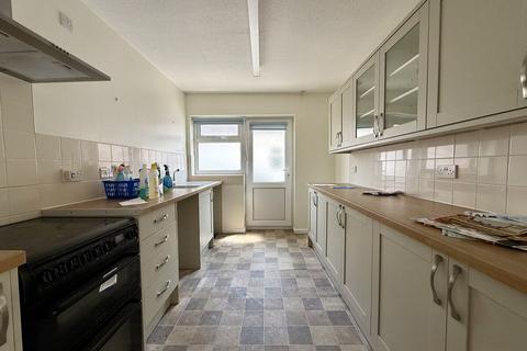 3 bedroom bungalow for sale, Ger Y Mor, Rhosneigr Anglesey, LL64