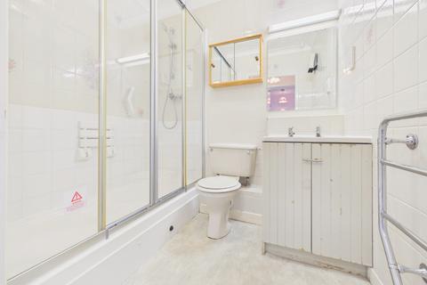 2 bedroom apartment for sale, West End, Swanland HU14