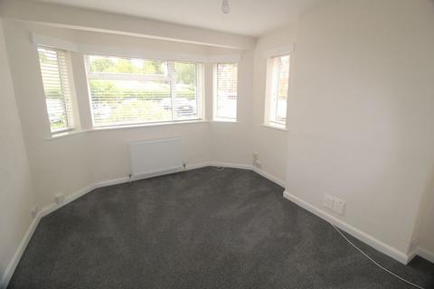 2 bedroom flat to rent, Garrison Court, Hitchin, SG4