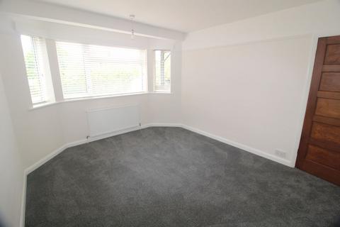 2 bedroom flat to rent, Garrison Court, Hitchin, SG4