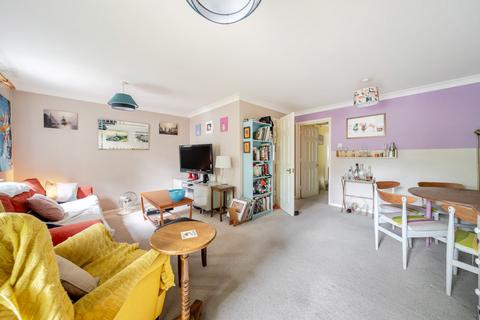 1 bedroom flat for sale, Waterside Court, Alton, Hampshire, GU34