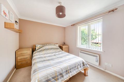 1 bedroom flat for sale, Waterside Court, Alton, Hampshire, GU34