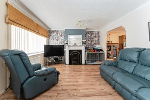 3 bedroom terraced house for sale, Heathcote Close, March
