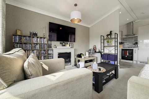 2 bedroom park home for sale, Castle Lake, Saltmarshe Castle, Bromyard HR7