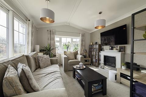 2 bedroom park home for sale, Castle Lake, Saltmarshe Castle, Bromyard HR7