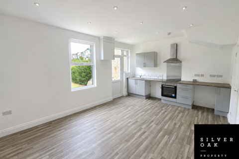 2 bedroom semi-detached house to rent, Toft Place, Llanelli, Carmarthenshire