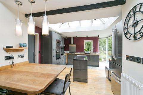 3 bedroom detached house for sale, Talwrn, Llangefni, Isle of Anglesey, LL77