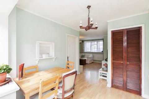 3 bedroom terraced house for sale, Huntsman Road, Ilford, IG6