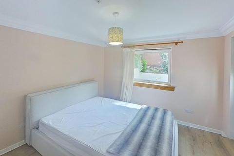 2 bedroom flat to rent, Nelson Street, St Andrews, Fife, KY16