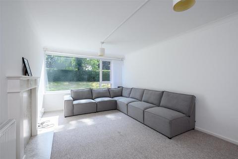2 bedroom apartment for sale, Aldersyde Court, York, YO24 1QN