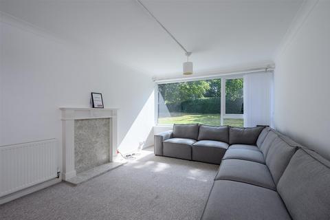 2 bedroom apartment for sale, Aldersyde Court, York, YO24 1QN