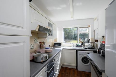 2 bedroom apartment for sale, Aldersyde Court, York, YO24 1QN