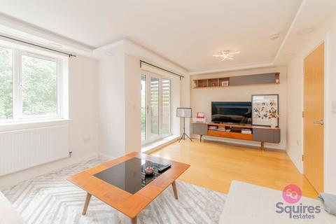 4 bedroom semi-detached house to rent, Thirleby Road, London, NW7