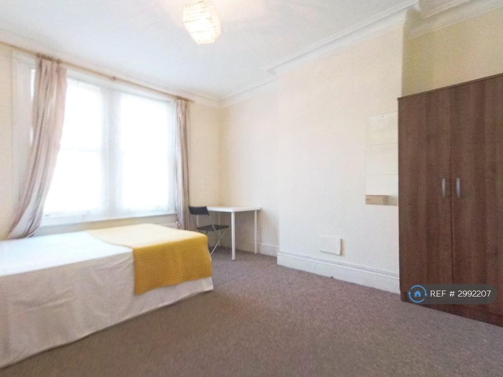 House in London, Kensal Town, Queen's Park - View 5