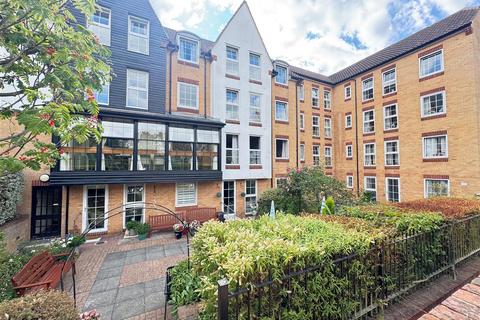 1 bedroom retirement property for sale, Bellingham Lane, Rayleigh