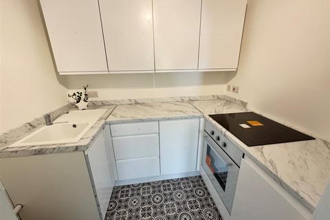 1 bedroom retirement property for sale, Bellingham Lane, Rayleigh