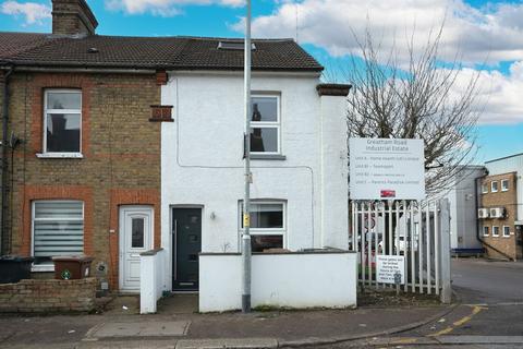 Greatham Road, Bushey, WD23