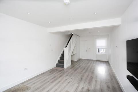 Greatham Road, Bushey, WD23