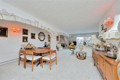 3 bedroom detached house for sale, Nursery Close, Acle, NORWICH