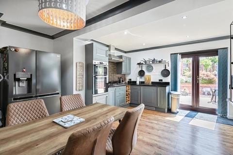 3 bedroom semi-detached house for sale, Howard Street, Darfield, Barnsley