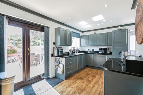 3 bedroom semi-detached house for sale, Howard Street, Darfield, Barnsley