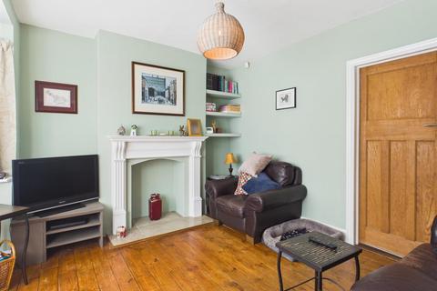 2 bedroom terraced house for sale, Dartmouth Road, Ruislip HA4