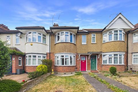 Tiverton Road, Ruislip HA4