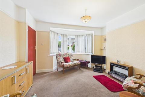 3 bedroom terraced house for sale, Tiverton Road, Ruislip HA4