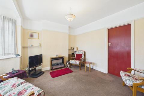 3 bedroom terraced house for sale, Tiverton Road, Ruislip HA4