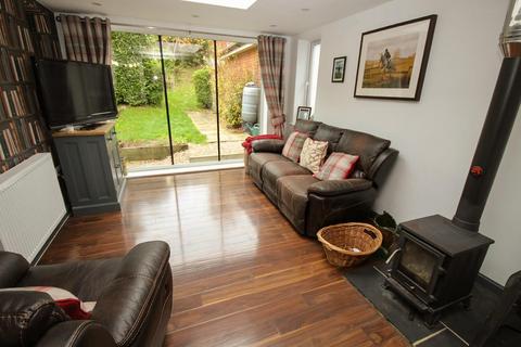 4 bedroom detached house to rent, Woodbury Yard, Salisbury SP2