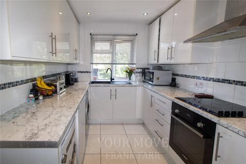 2 bedroom flat for sale, High Street, Slough SL3