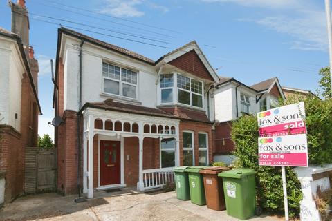 2 bedroom ground floor flat for sale, Elmstead Road, Bexhill-On-Sea