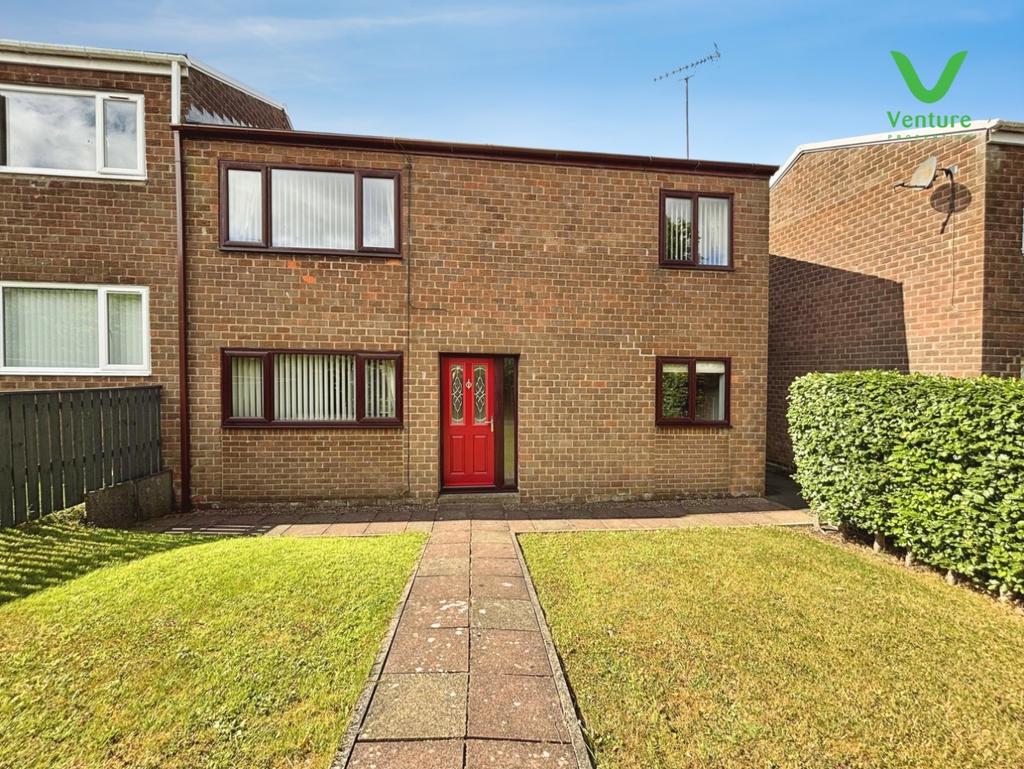 Detached house exterior, garden