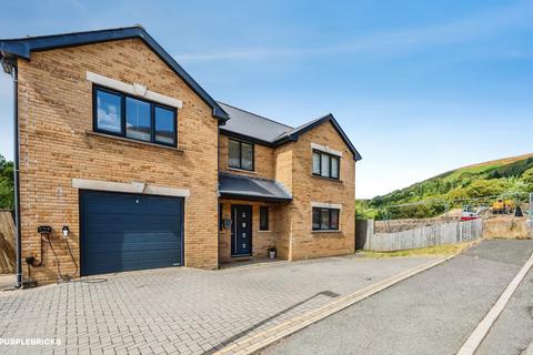 4 bedroom detached house for sale, Beech Tree Crescent, Abertillery, NP13
