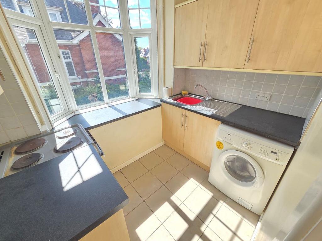 Apartment in Bournemouth - View 2