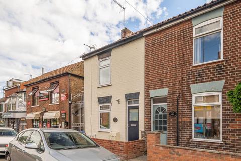 2 bedroom semi-detached house to rent, Bridge Road, Lowestoft