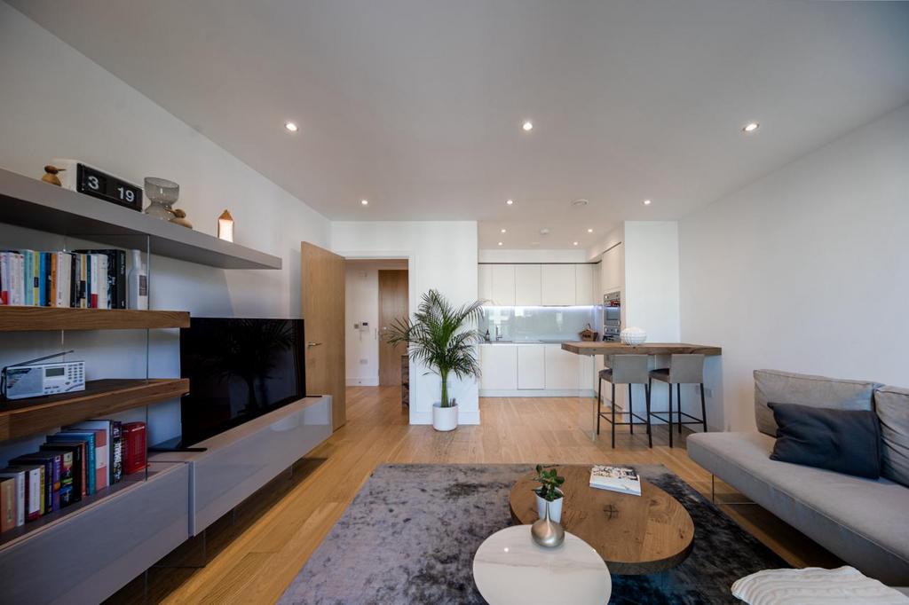 Apartment in London - More