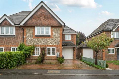 4 bedroom semi-detached house to rent, Groves Way, Chesham, HP5