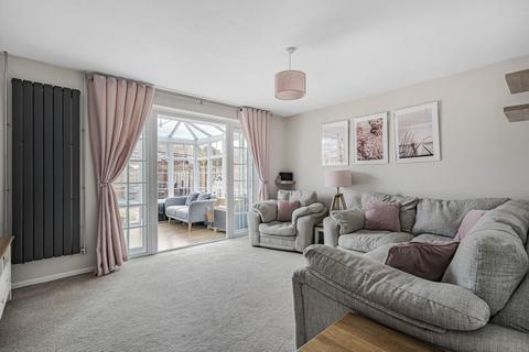 3 bedroom semi-detached house for sale, Elderfield Road, Caversfield, OX27