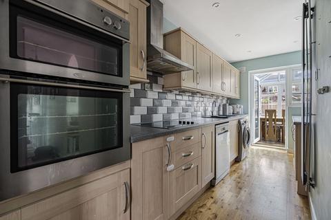 3 bedroom semi-detached house for sale, Elderfield Road, Caversfield, OX27