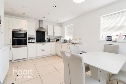 3 bedroom detached house for sale, Kettering NN15