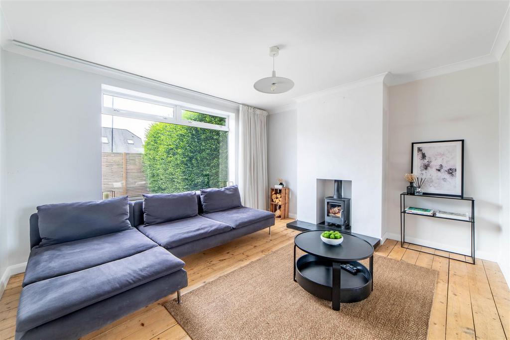 House in Newcastle Upon Tyne - View 2