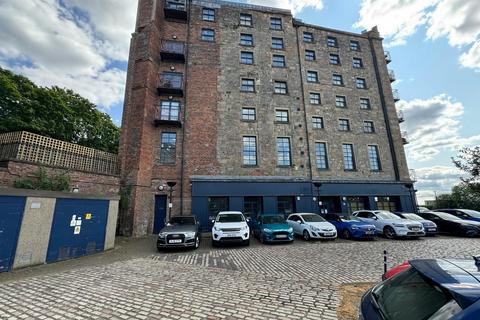 Office to rent, 50 Speirs Whar Glasgow G4 9TH