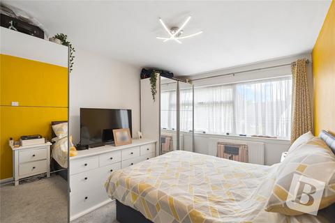 1 bedroom apartment for sale, Neale Court, Upminster Road, Hornchurch, RM11