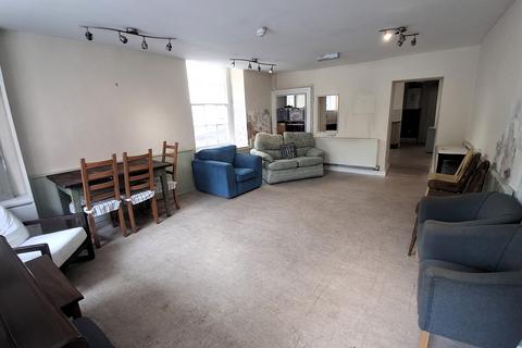 2 bedroom end of terrace house for sale, The Struet, Brecon, Powys.