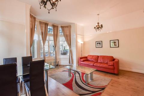2 bedroom flat to rent, Akenside Terrace, Newcastle upon Tyne, NE2