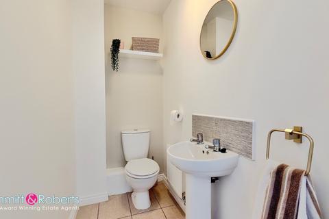 3 bedroom semi-detached house for sale, Houghton le Spring, Tyne and Wear, DH4