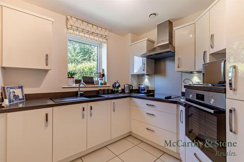 1 bedroom apartment for sale, Magpie Court, High Street, Hanham, Bristol, BS15 3FS